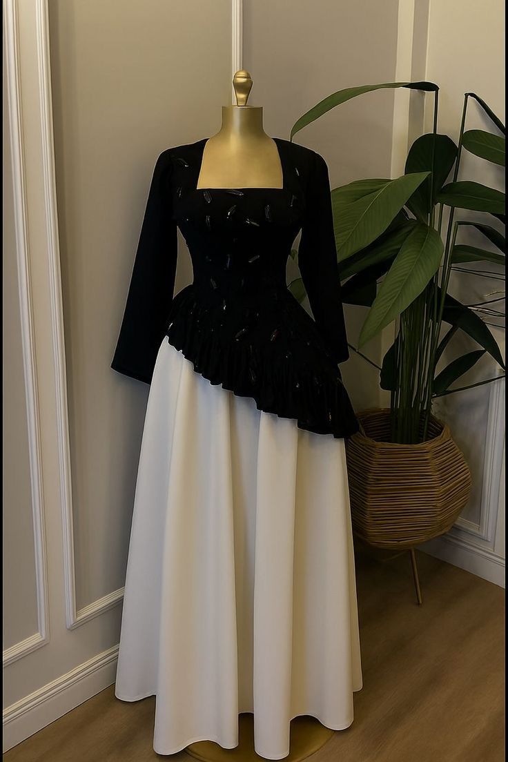 Bespoke tailoring at Elegant Fashion Palace